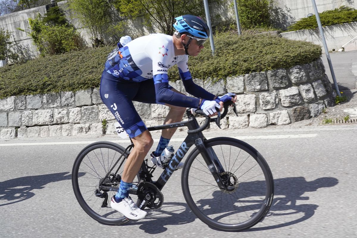 Chris Froome has 'no guarantees' of Tour de France start | Cyclingnews
