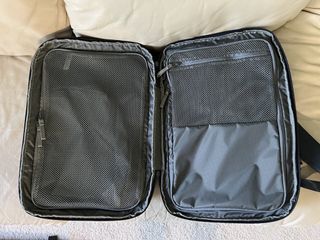 Incase Travel Pack Lifestyle Open