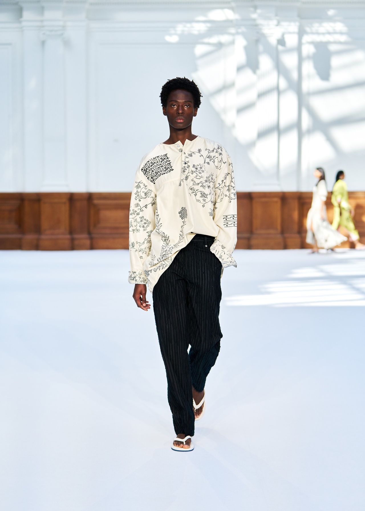 Lovebirds SS 2027 runway show