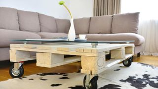 White wooden pallet coffee table