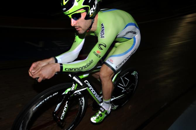 Ivan Basso takes to the boards on the track