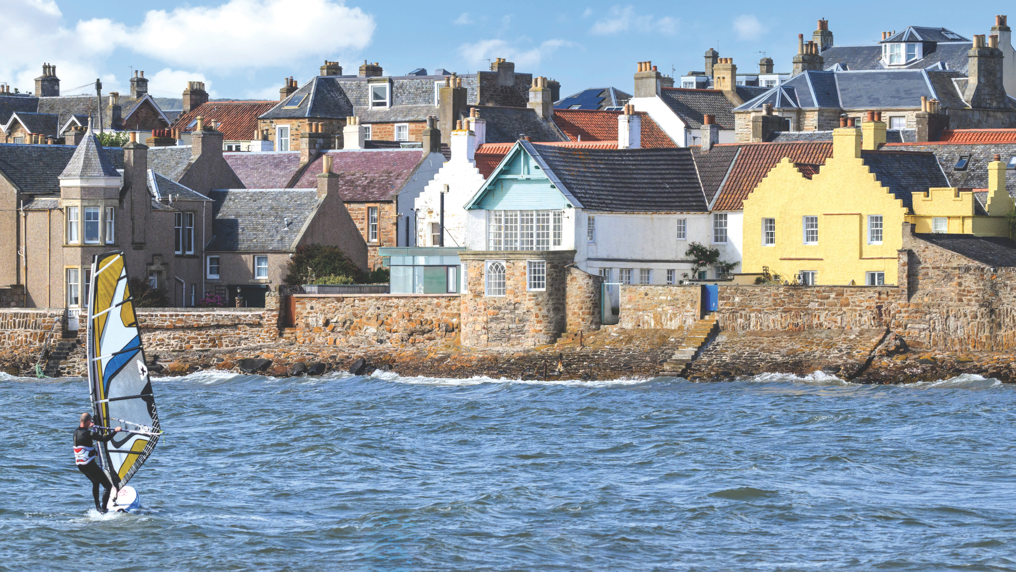 Charming 17th century house overlooking the Firth of Forth.