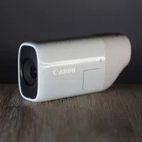 Canon PowerShot Zoom
Read the full review...