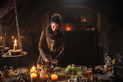 But, 'Outlander' doesn't use prop food.