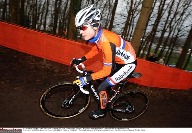 Marianne Vos seeks her sixth straight cyclo-cross world title and seventh of her career on Saturday afternoon in Hoogerheide
