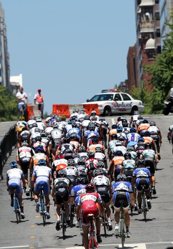 A quick turn and then... everyone up the hill starts the ride.