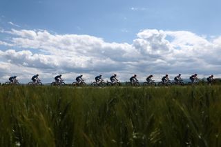 Giro d'Italia stage 9 LIVE: Decathlon-CMA CGM control the break with focus on GC stage battle to come