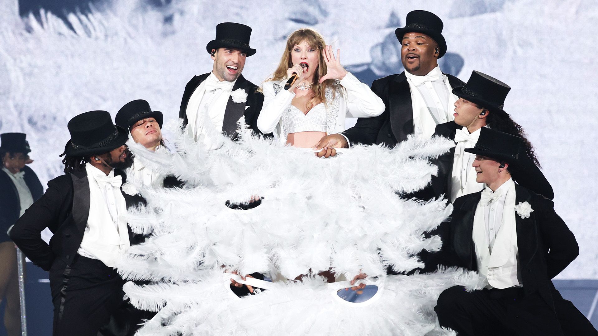 Taylor Swift caught in ultimate battle of the showgirl in new legal dispute
