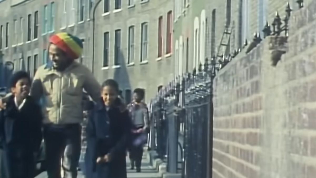 32 Famous People In &rsquo;80s And &rsquo;90s Music Videos | Cinemablend