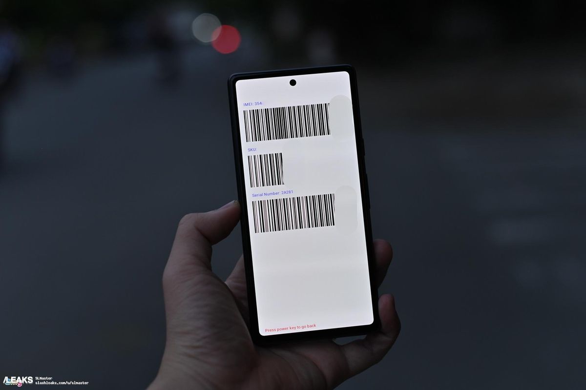 Google Pixel 7a screen