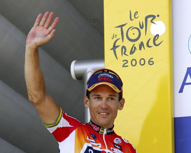 Robbie McEwen has a career total of 12 Tour de France stage wins