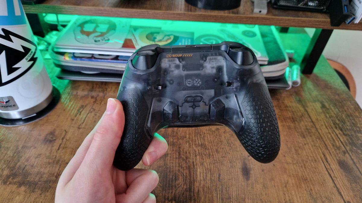 The new Scuf Valor Pro for Xbox and PC is wired only, because that's ...