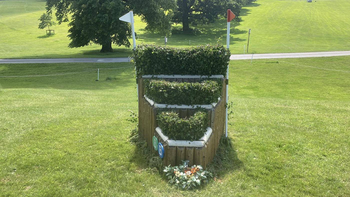 Fence20b