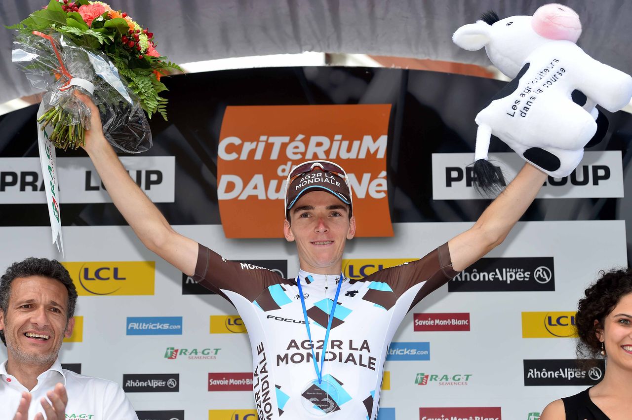 Romain Bardet on the podium