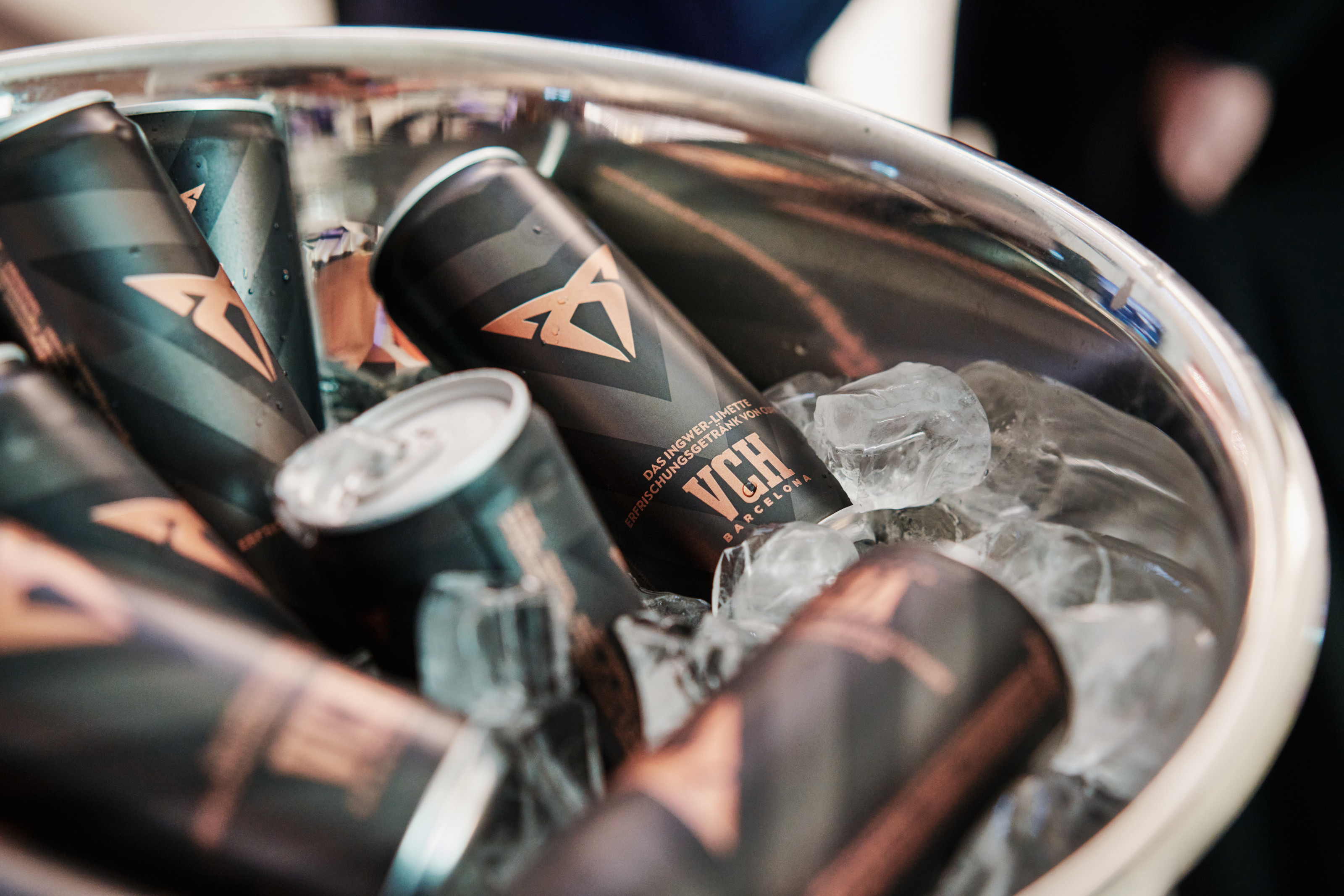 Can do: Cupra&#039;s new drink, developed with Vichy Catalan