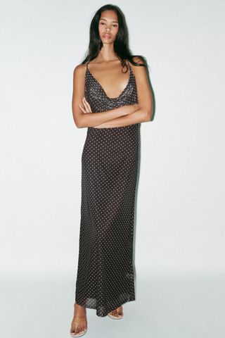 WtxDmU72jyLzMHeQTRxWz6-320-80 أفضل مشتريات Zara Polka Dot Summer