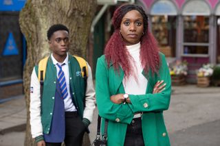 Viv and DeMarcus in Hollyoaks