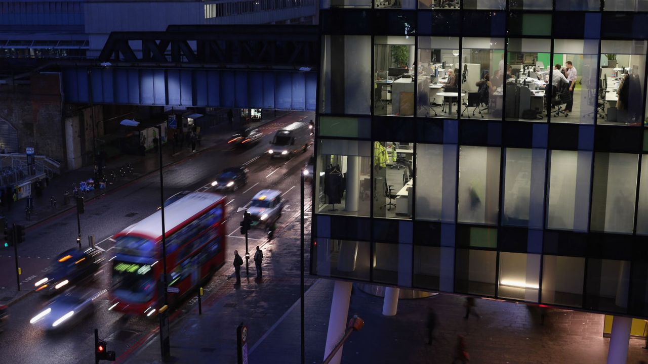 wd-office_night_-_oli_scarffgetty_images.jpg