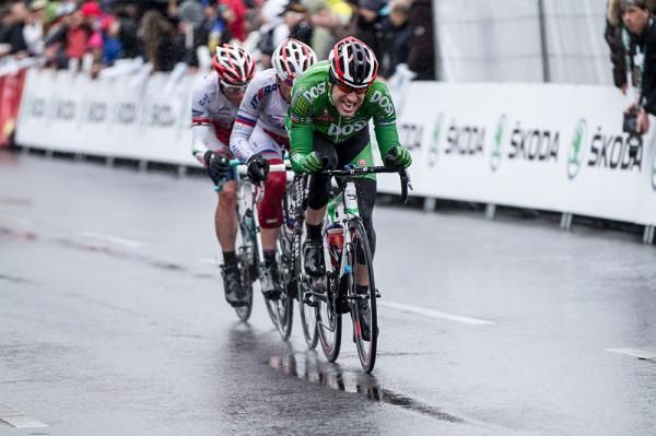 Lithuanian Gediminas Bagdonas (An Post Sean Kelly) leads the chase group
