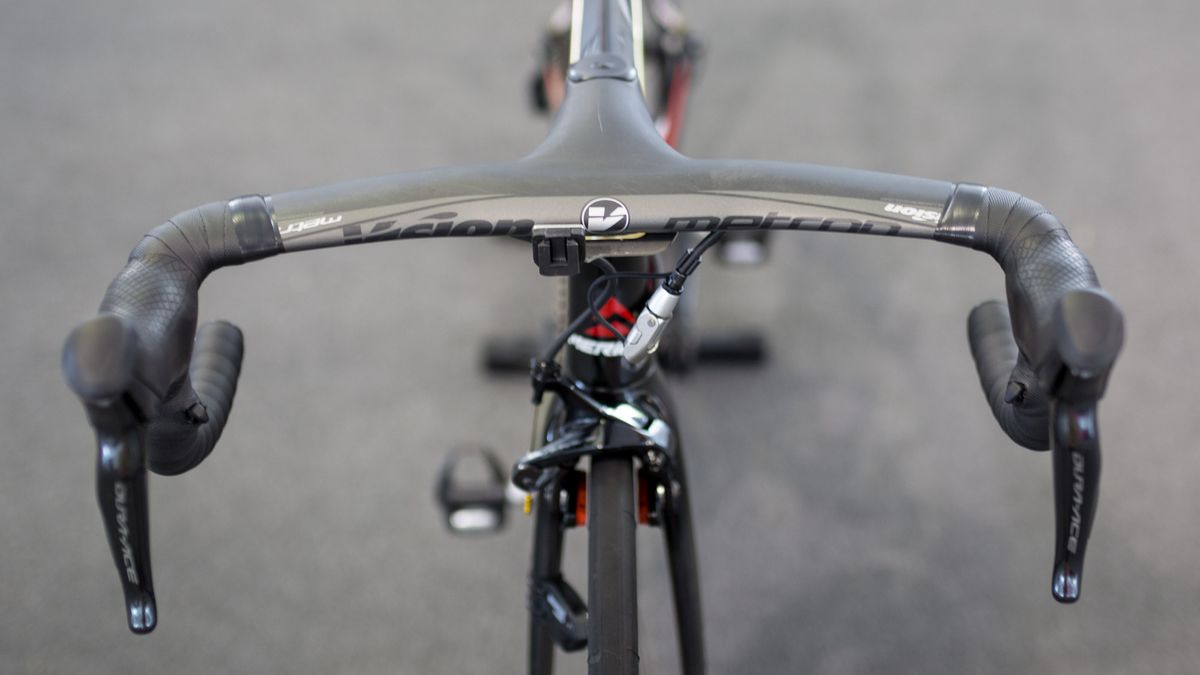 A look at Arashiro's cockpit