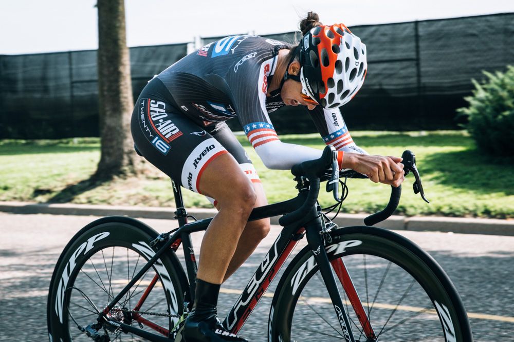 One of the awesome surpises at this year's race is the addition of former women's champion Carmen Small &ndash; she is racing against the men as a guest rider for the Elbowz Team
