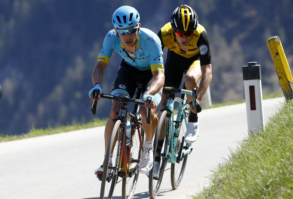 Miguel Angel Lopez (Astana) and George Bennett (LottoNL-Jumbo) at Tour of the Alps