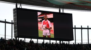 David Rocastle remembered on the big screen ahead of Arsenal vs Leeds in April 2023.
