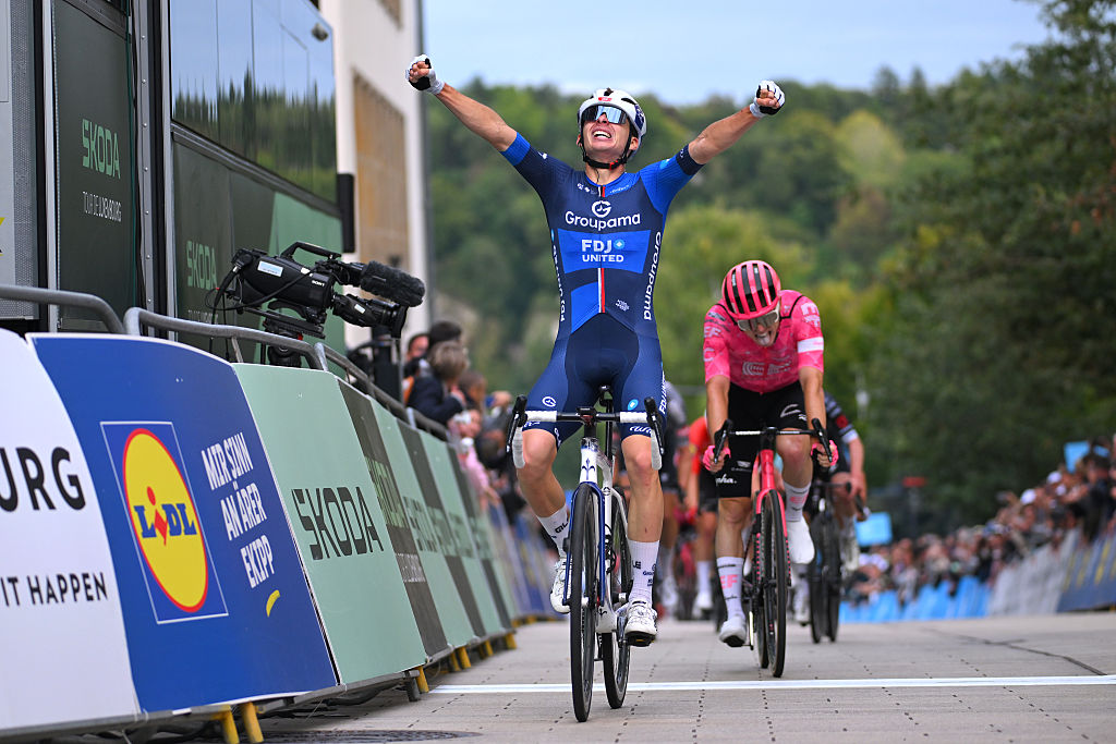 Tour de Luxembourg: Romain Grégoire takes first leader's jersey with stage 1 victory