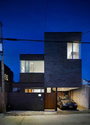 Laneway House, Toronto, by Kohn Shnier architects