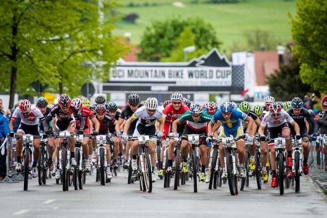 The start of the elite men's race in Albstadt