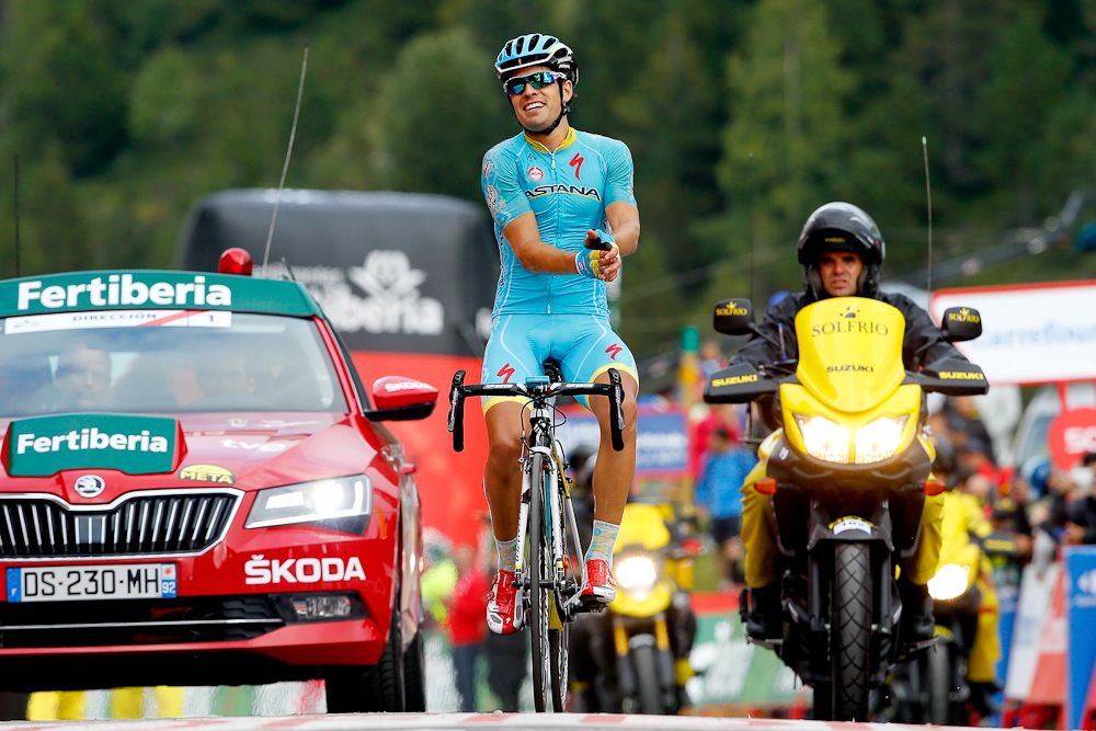 Mikel Landa (Astana) wins stage 11 at the 2015 Vuelta a Espana.