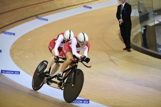 Sophie Thornhill and Helen Scott (England) ride to the gold medal