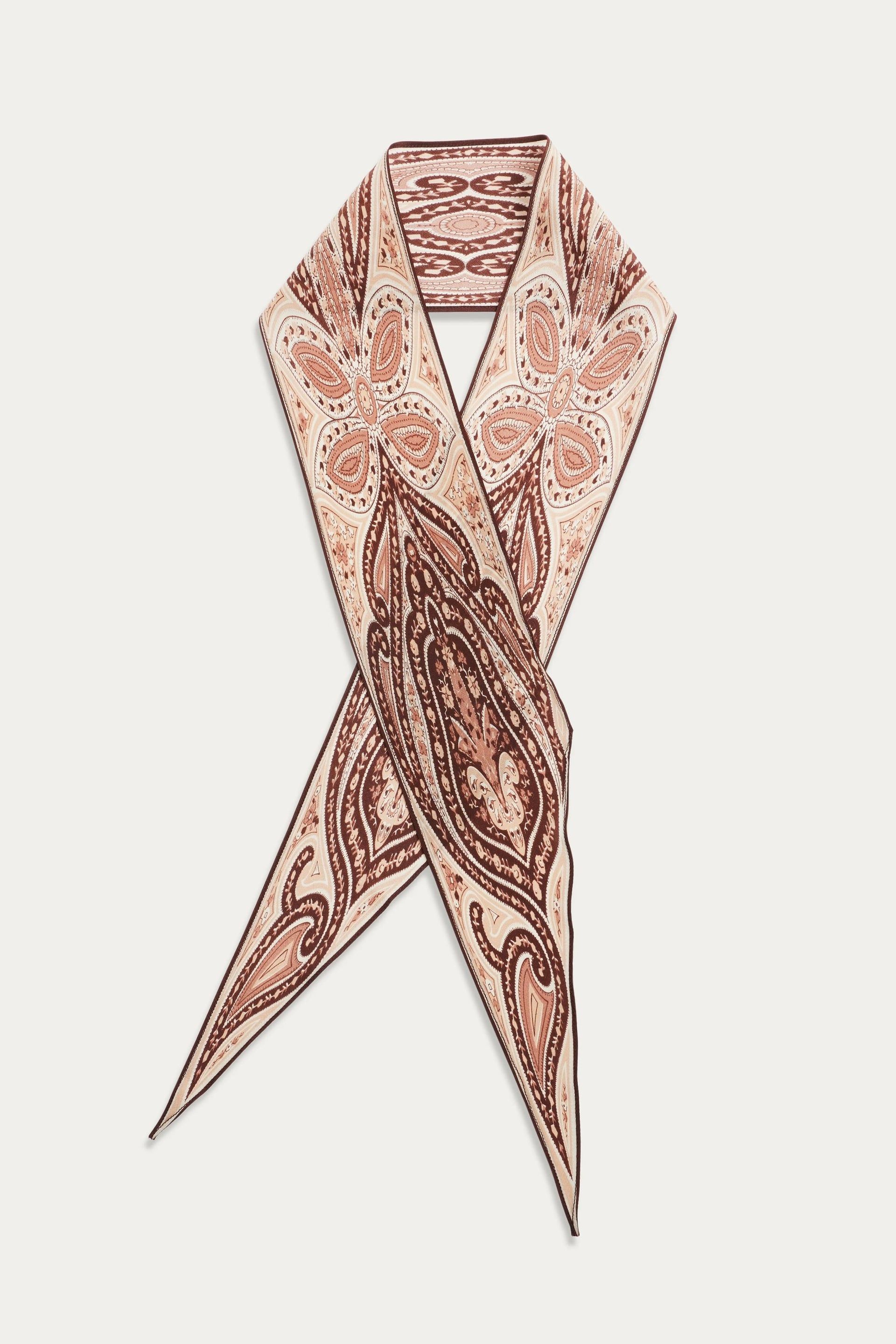 Yelina - Paisley Flora Brown