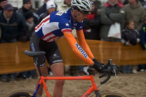 American national champion Ryan Trebon dismounts for the sand at the Hofstade World Cup.