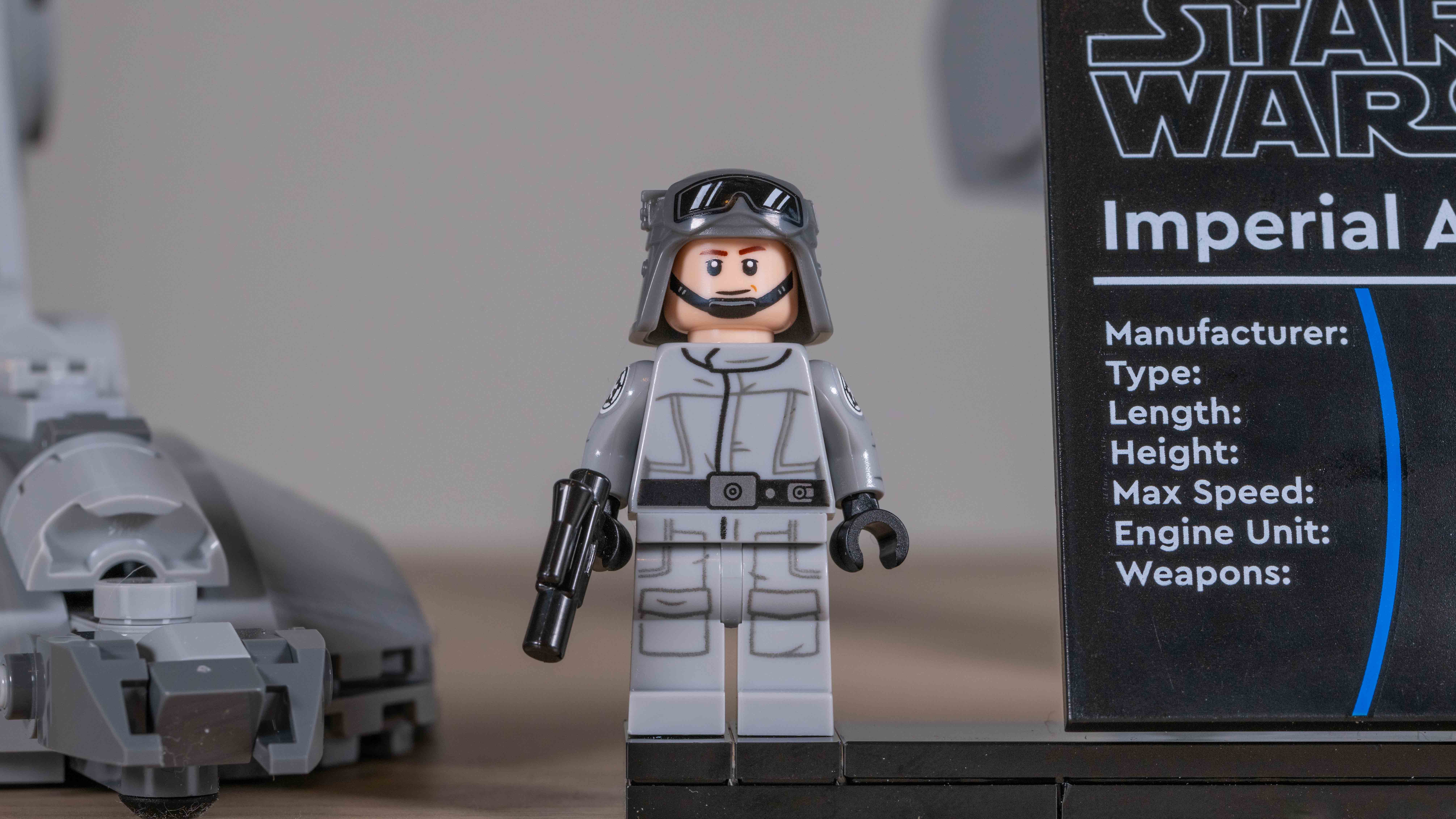 Lego Star Wars AT-ST Walker (75417) AT-ST Driver Minifigure