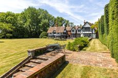 This superb house in Yalding, Kent, is within an hour of London.