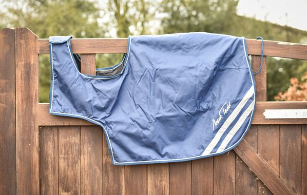Mark Todd waterproof exercise sheet review