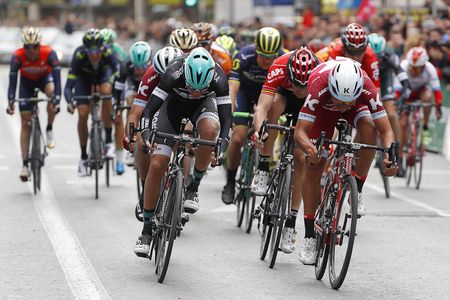 Jhonatan Restrepo (Katusha-Alpecin) outkicks Patrick Konrad (Bora-Hansgrohe) for second in Murcia