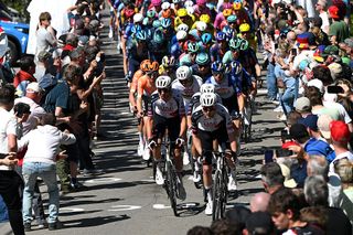 Li&egrave;ge-Bastogne-Li&egrave;ge Men LIVE: Tadej Pogačar and UAE chase down 50-rider Evenepoel attack 