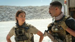 (L-R) Jessica Alba as Parker and Tone Bell as Spider in Trigger Warning.