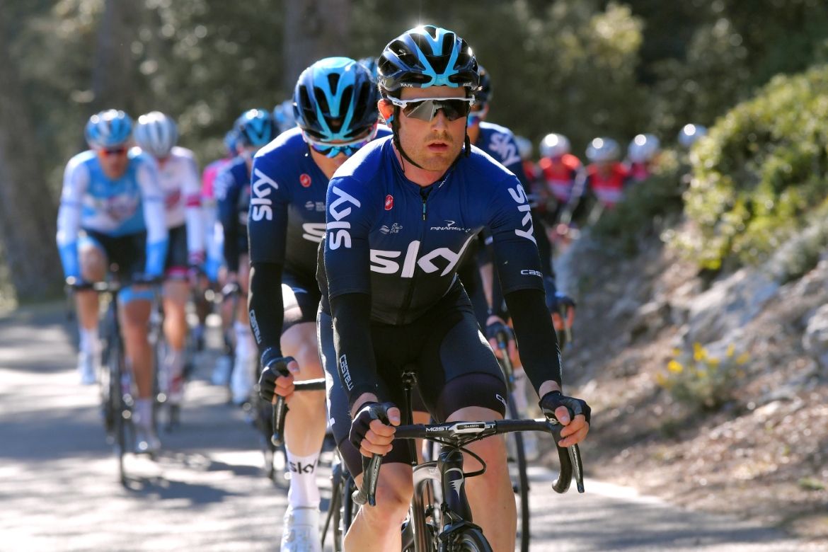 Team Sky lead the peloton