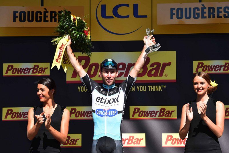 The winner of stage 7, Mark Cavendish (Etixx-Quick Step) on the podium