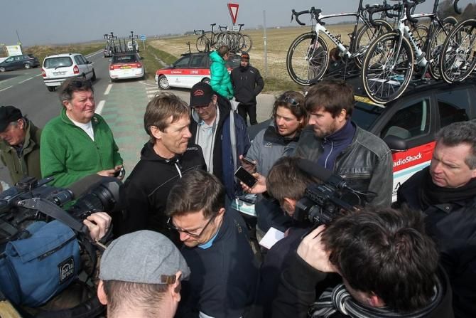 Dirk Demol faces the media during RadioShack Leopard's recon session