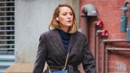 Blake Lively fall outfit formula