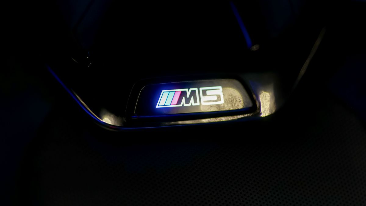 2025 BMW M5 test drive.