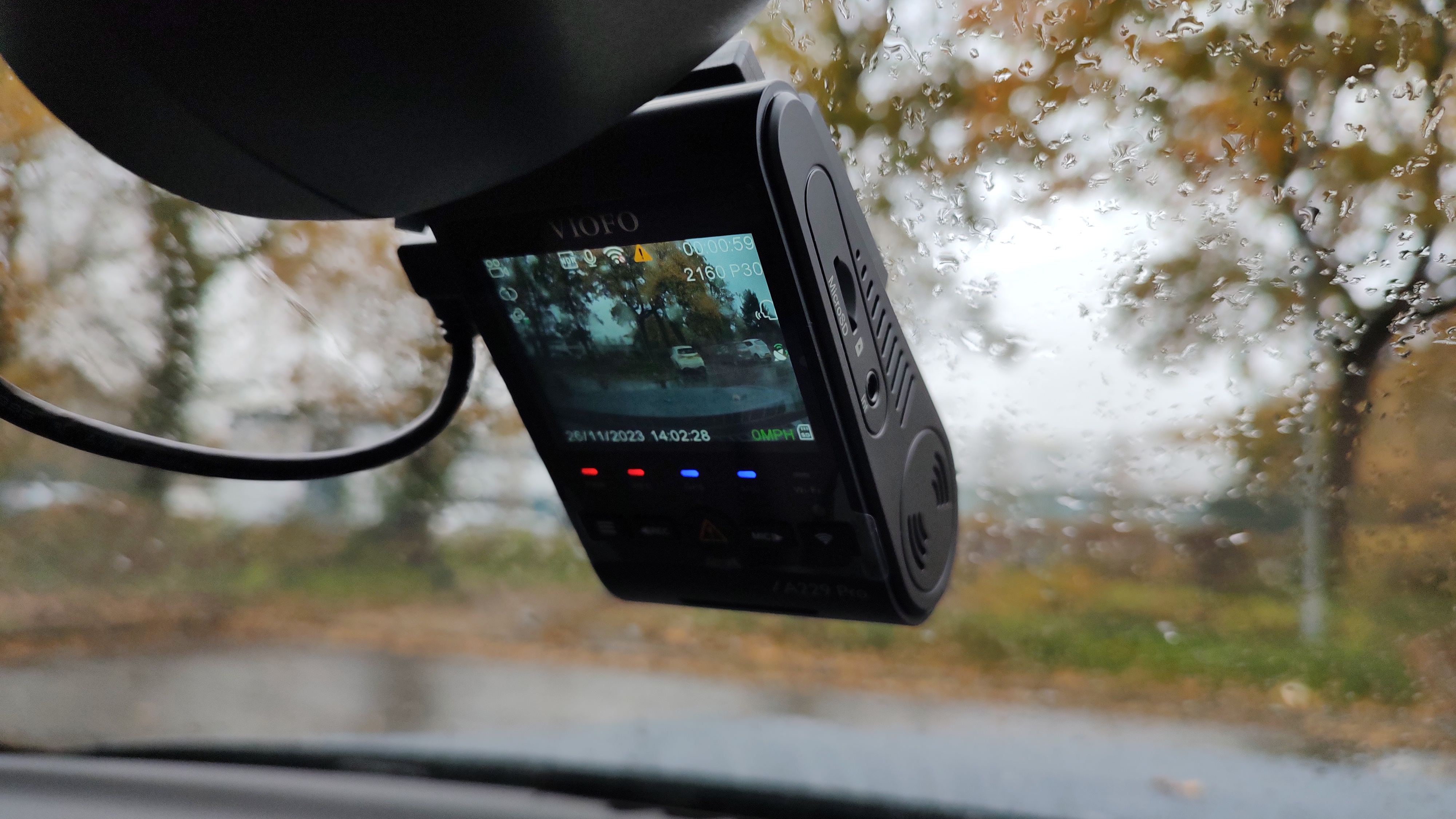 סקירת מצלמת רכב Viofo A229 Pro Dash Cam