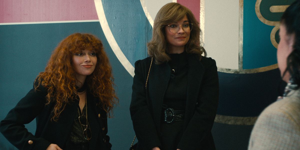 Natasha Lyonne as Nadia, with Annie Murphy, in Russian Doll season 2