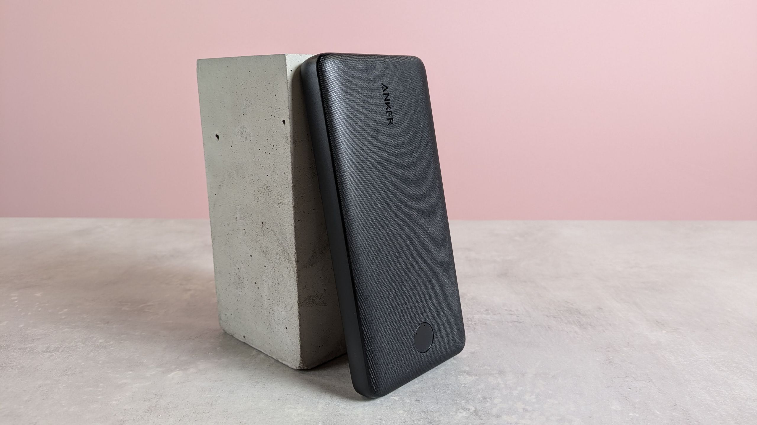 新品 Anker PowerCore Essential 20000 Amazon.com: Anker Portable Charger, PowerCore Essential