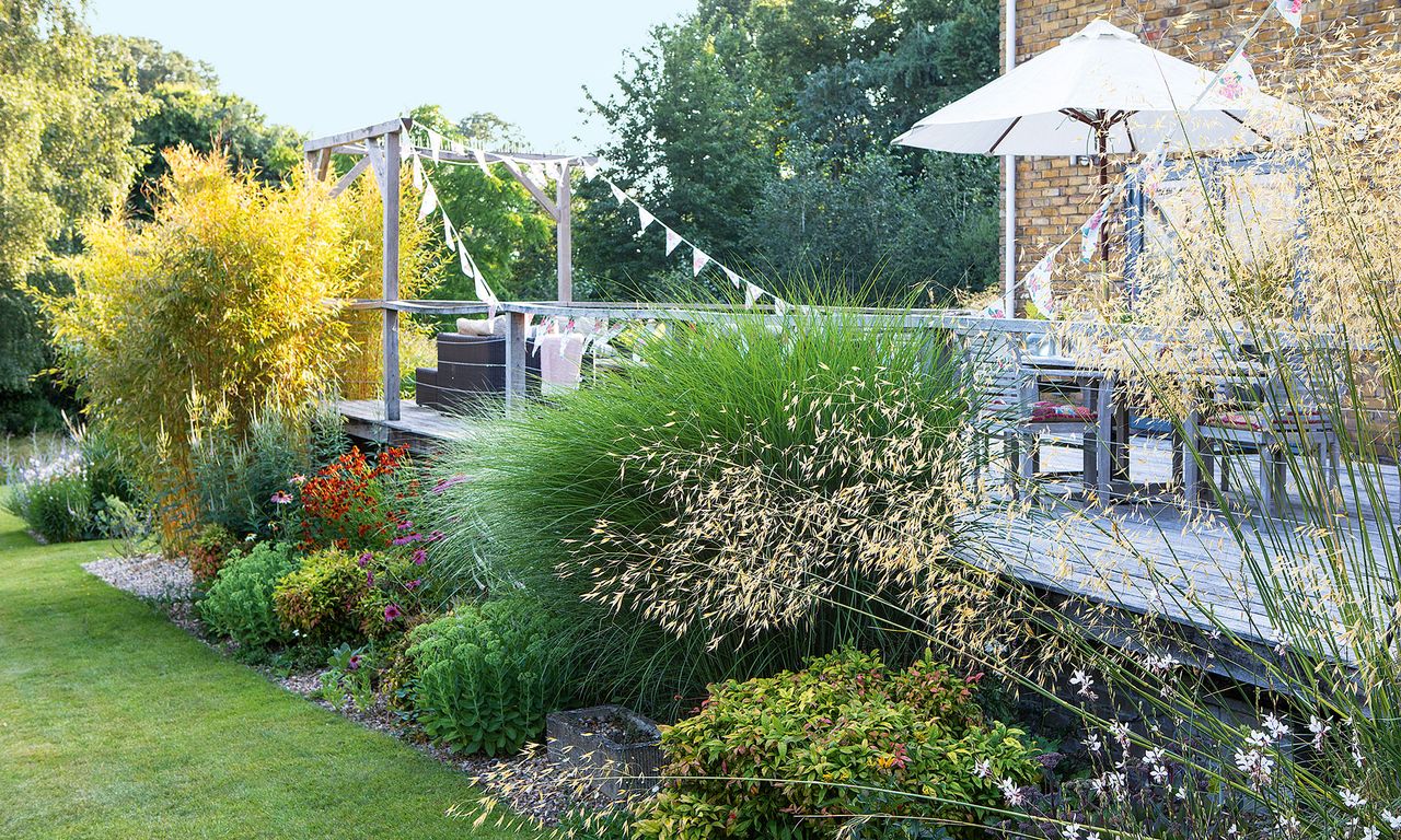 13 ways to cut the cost of a garden makeover – expert tips from ...