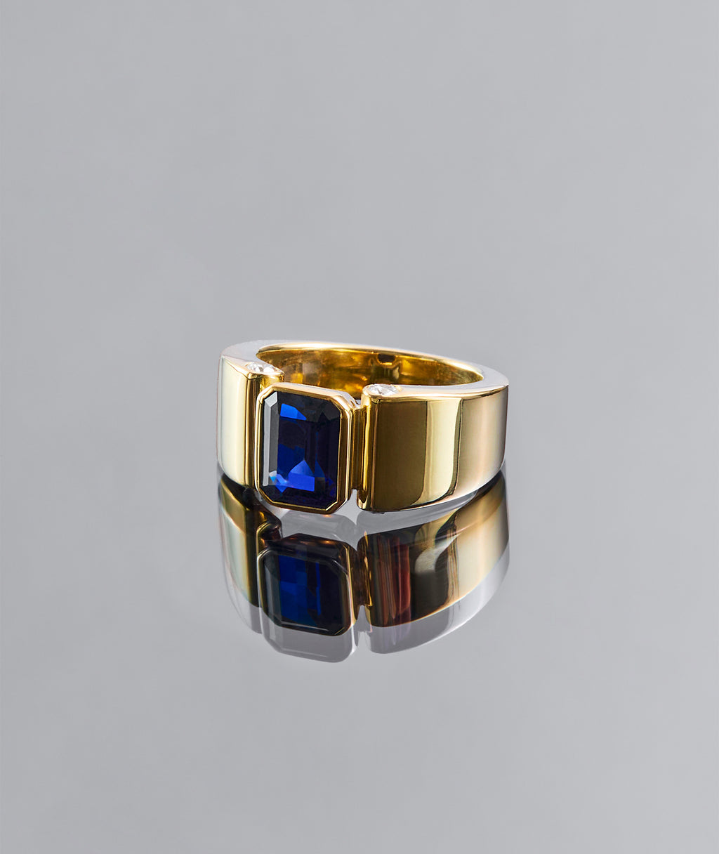 Axle Sapphire Ring